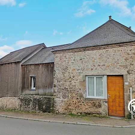 Des Cinq Tours Holiday home