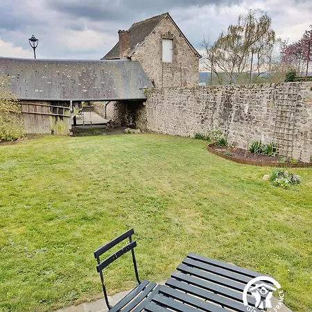 Holiday home Des Cinq Tours