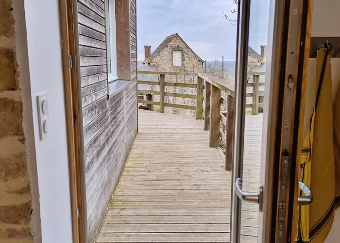 Des Cinq Tours Nyaraló *