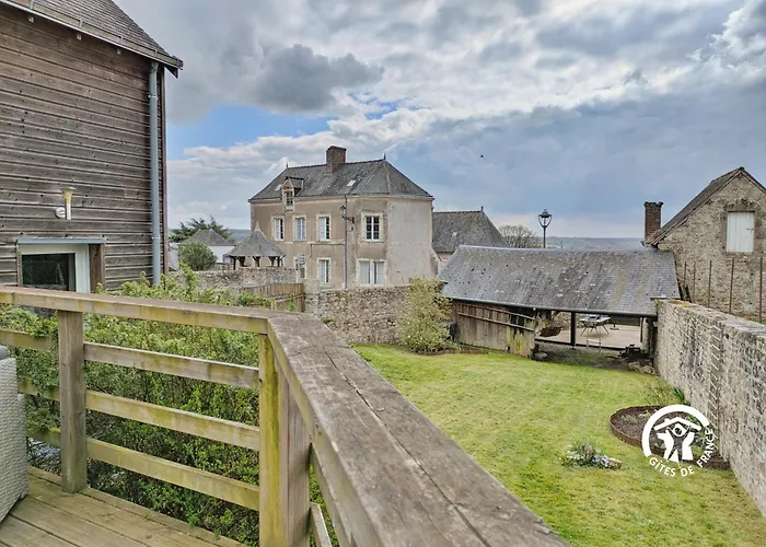 Nyaraló Des Cinq Tours *